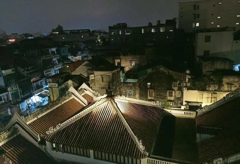 اتاق لوکس, Cocon Old Quater
