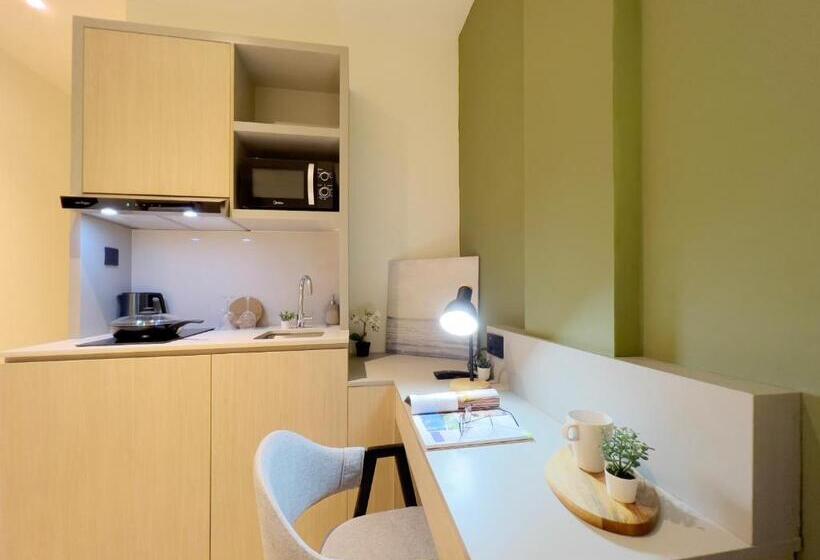 سوییت, Coliwoo 298 River Valley Coliving