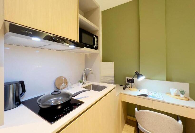 سوییت, Coliwoo 298 River Valley   Coliving