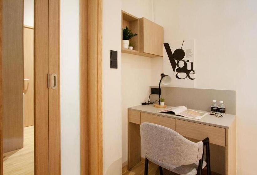 استودیوی استاندارد, Coliwoo 298 River Valley Coliving