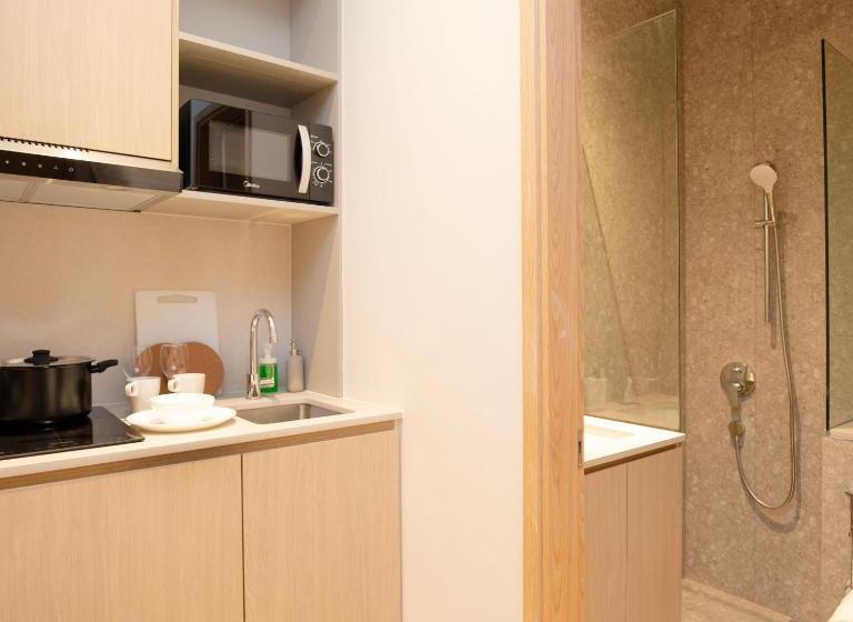 اتاق لوکس, Coliwoo 298 River Valley   Coliving