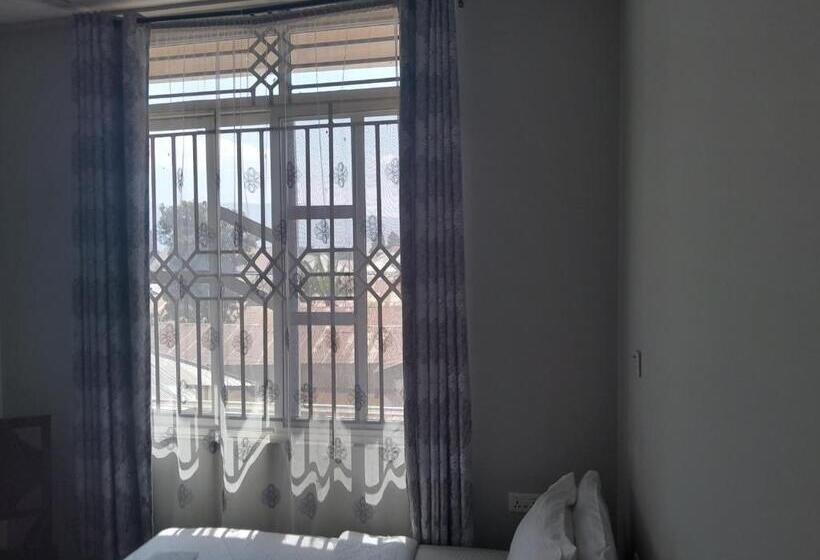 اتاق استاندارد, Mbeya Starinn