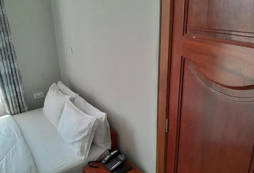 اتاق استاندارد, Mbeya Starinn
