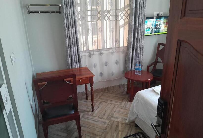 اتاق لوکس, Mbeya Starinn