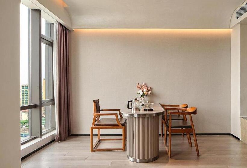 复式套房, Mehood Lestie, Shenzhen Baoan International Convention And Exhibition Center