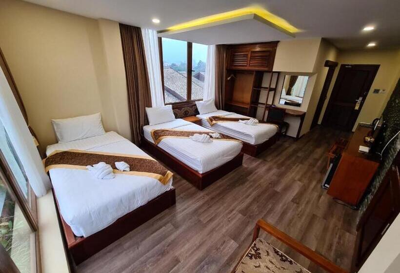 اتاق لوکس سه تخته, Lisha Garden Resort