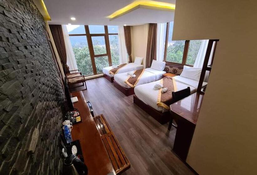 Трехместный Номер Deluxe, Lisha Garden Resort