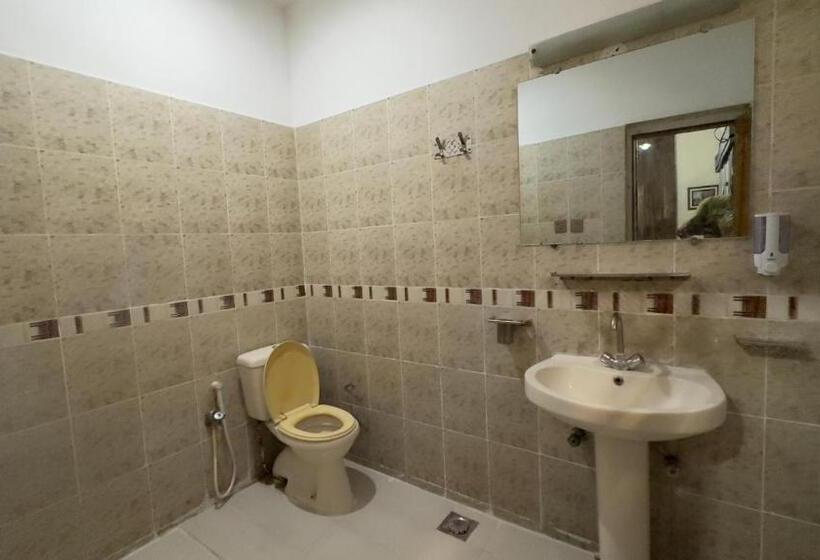 スタンダードシングルルーム, Secure Inn