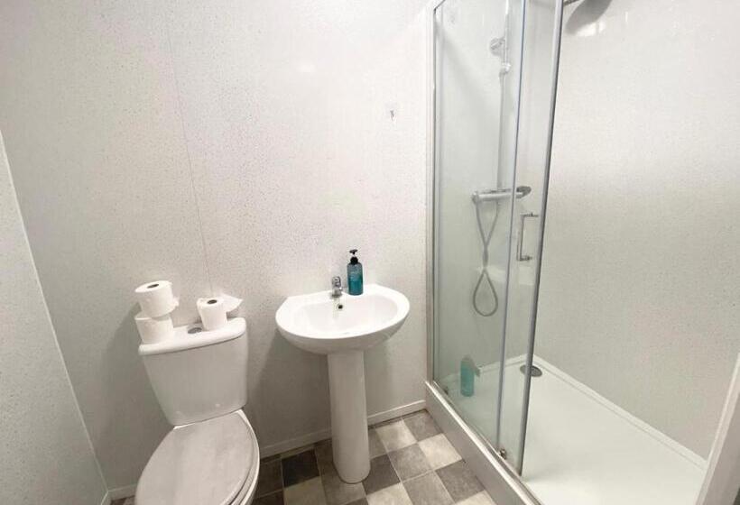 Номер Стандарт Вид на Сад, The Royal Boutique Heathrow Lodge By London