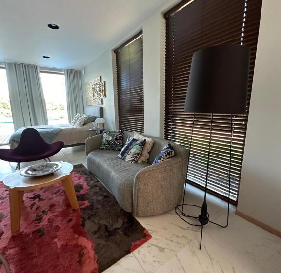 آپارتمان 1 خوابه با چشم‌انداز استخر, Villa Sirena Apartments