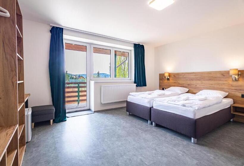 Номер Стандарт с Балконом, Sporthotel Trhovky