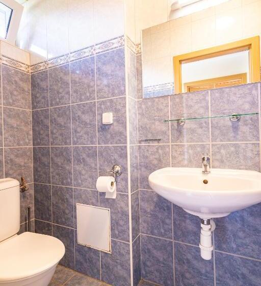 Апартаменты 2 Спальни, Sporthotel Trhovky