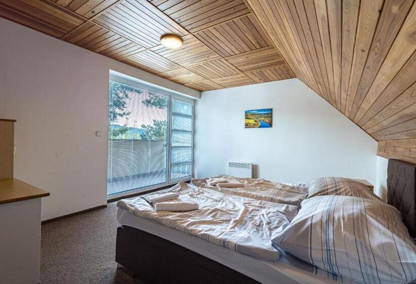 Апартаменты 2 Спальни, Sporthotel Trhovky