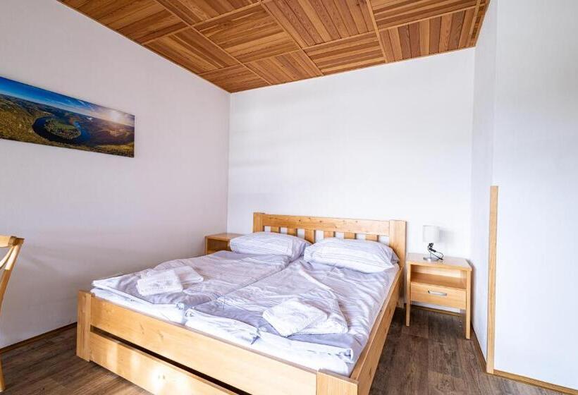 Апартаменты 2 Спальни, Sporthotel Trhovky