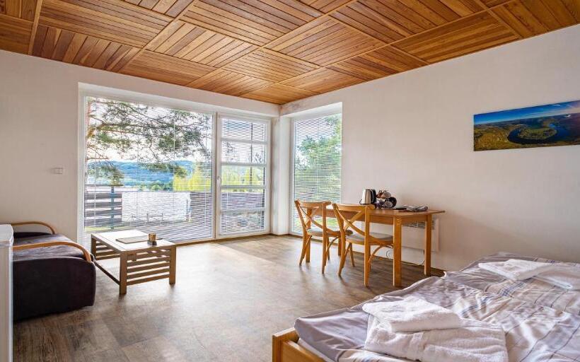 Апартаменты 2 Спальни, Sporthotel Trhovky