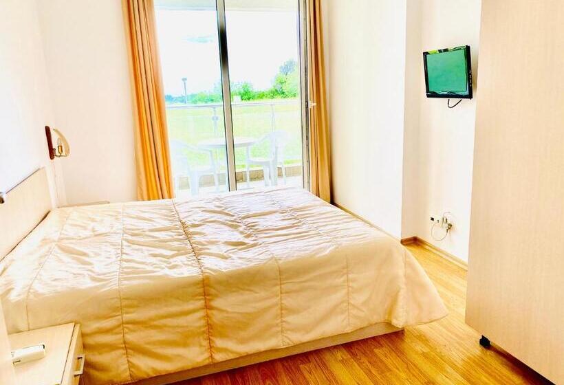 דירת שני חדרים, Aпартаменти мини в бей вю