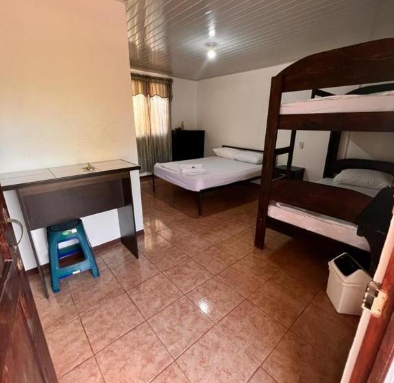 标准间, Cabinas Playa Bandera