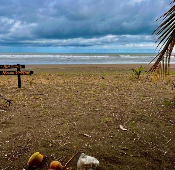 带阳台的豪华间, Cabinas Playa Bandera