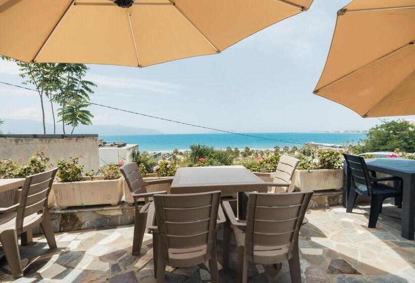 スイート, Voyage Villa