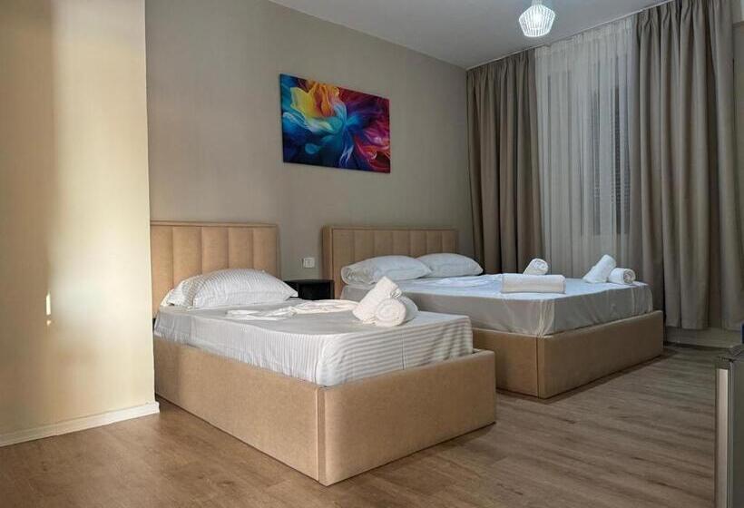 デラックストリプルルーム, Voyage Villa