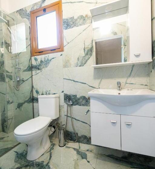 バルコニー付きデラックスルーム, Voyage Villa