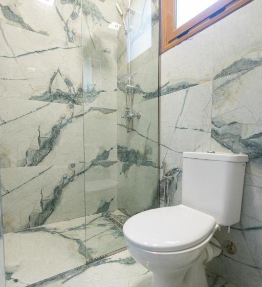 バルコニー付きデラックスルーム, Voyage Villa