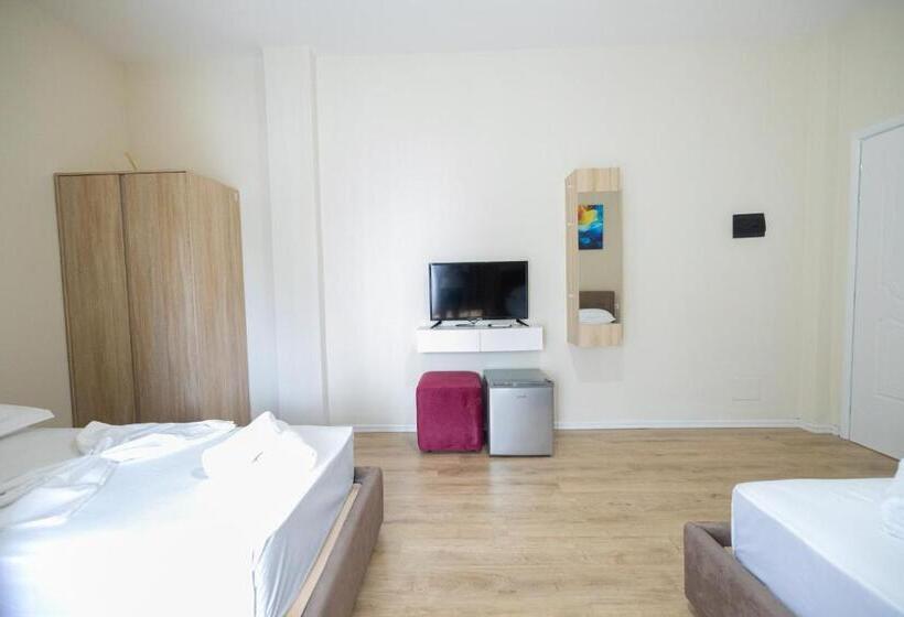 オーシャンビューのデラックストリプルルーム, Voyage Villa