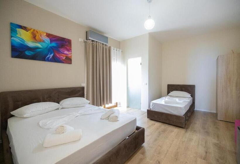 オーシャンビューのデラックストリプルルーム, Voyage Villa