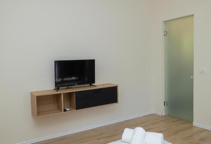 片側に海が見えるデラックスルーム, Voyage Villa