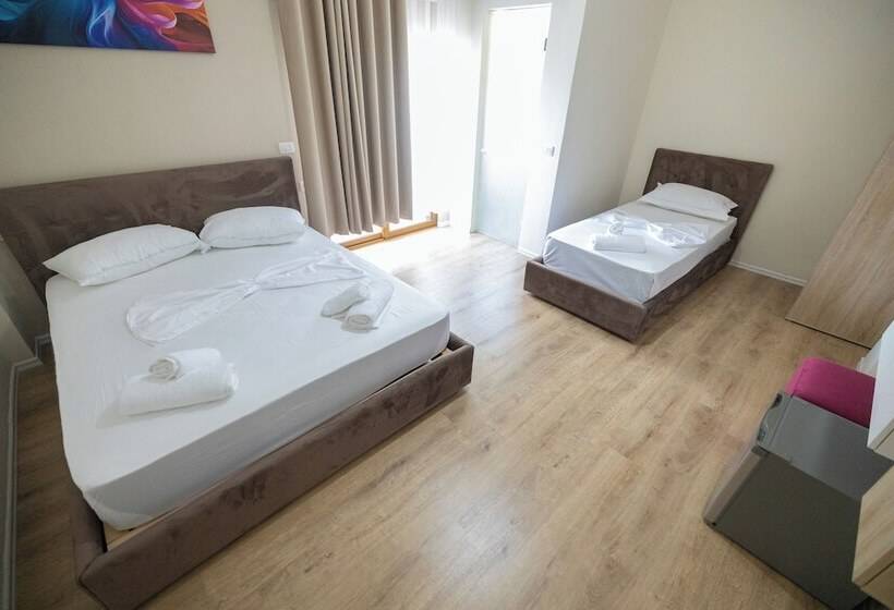 オーシャンビューのデラックストリプルルーム, Voyage Villa