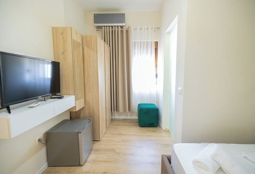 エコノミールーム, Voyage Villa