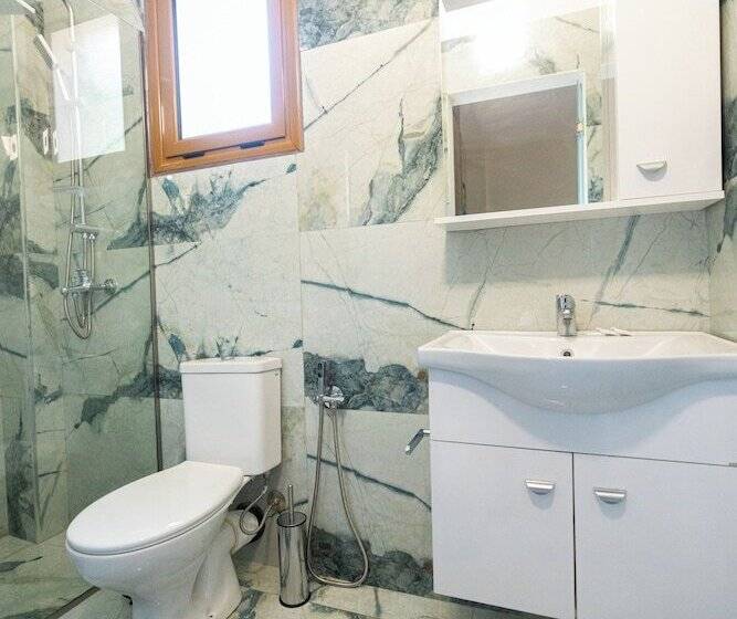 バルコニー付きデラックスルーム, Voyage Villa