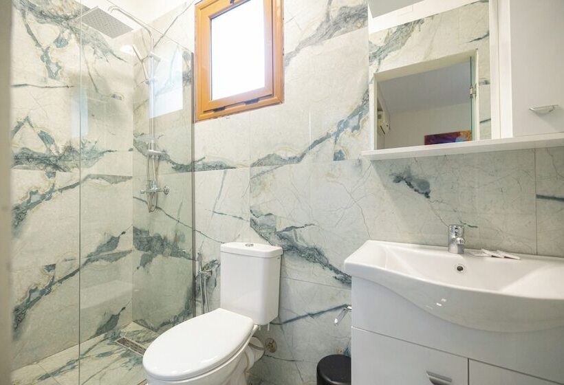 バルコニー付きデラックスルーム, Voyage Villa