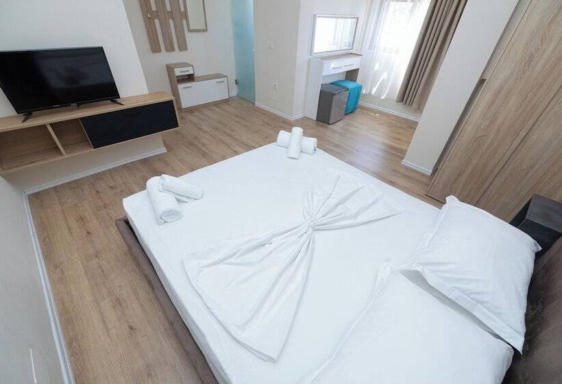 オーシャンビュースイート, Voyage Villa