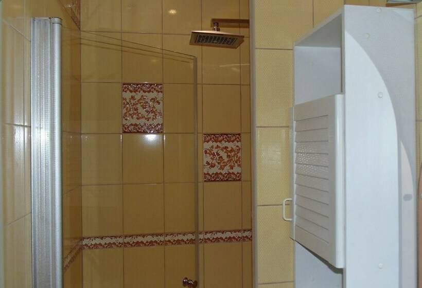 اتاق راحتی, Atrium Guesthouse