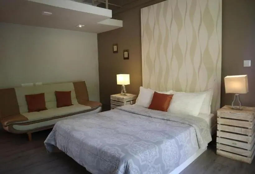 اتاق خانوادگی با چشم‌انداز کوه, Le Gite Du Bonheur Guest House & Car Rental