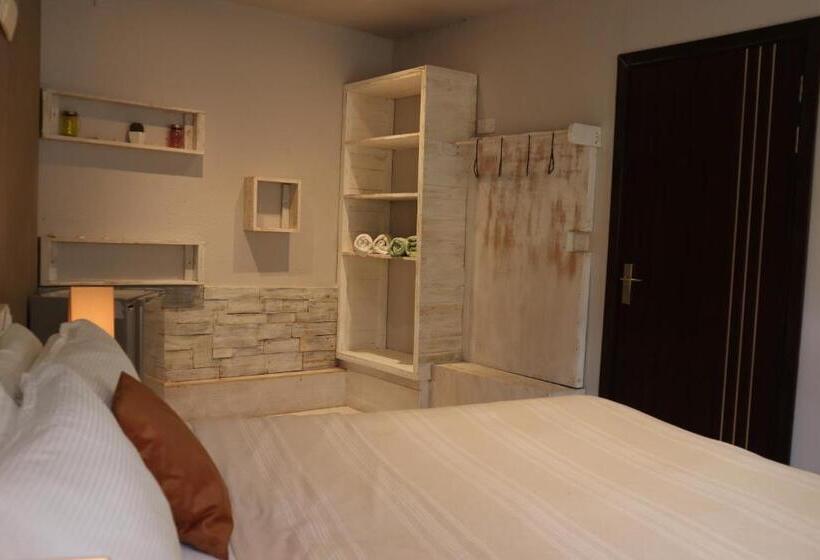 스탠다드 룸, Le Gite Du Bonheur Guest House & Car Rental