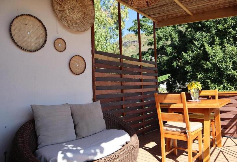 스탠다드 트리플 룸, Le Gite Du Bonheur Guest House & Car Rental