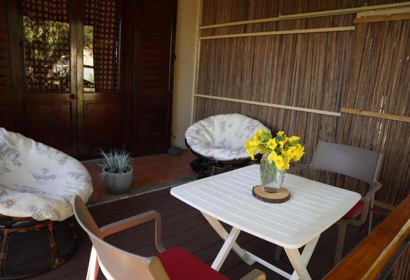 패밀리 룸 산 전망, Le Gite Du Bonheur Guest House & Car Rental