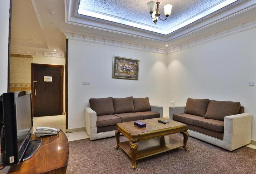 キングサイズベッドのスイートルーム, Al Faleh