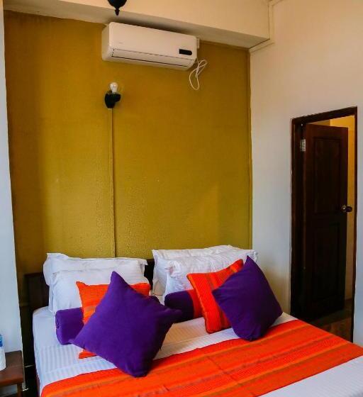 스탠다드 트리플 룸, Dumbara Peak Residence