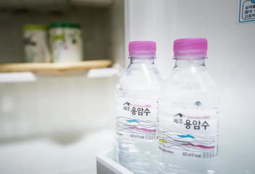 Basic-huone, Twins