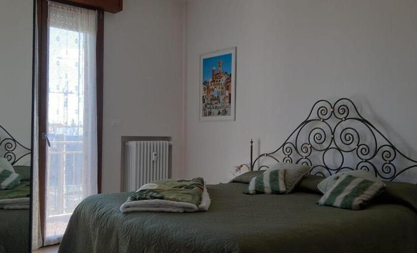 غرفة قياسية, La Casa Della Nonna