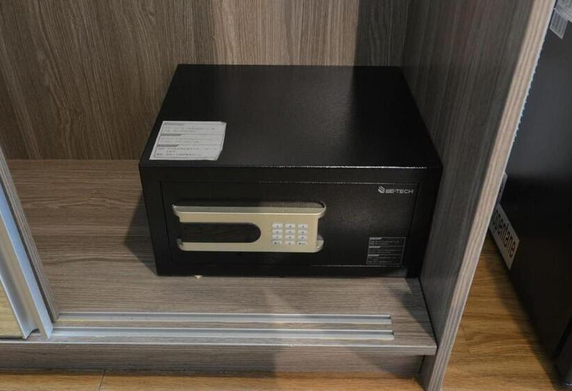 سوییت, Bedever Boutique Bangkok Hotel   Bts Phra Khanong