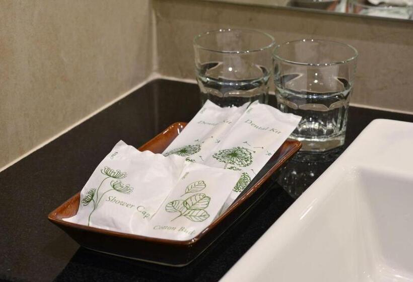 سوییت, Bedever Boutique Bangkok Hotel   Bts Phra Khanong