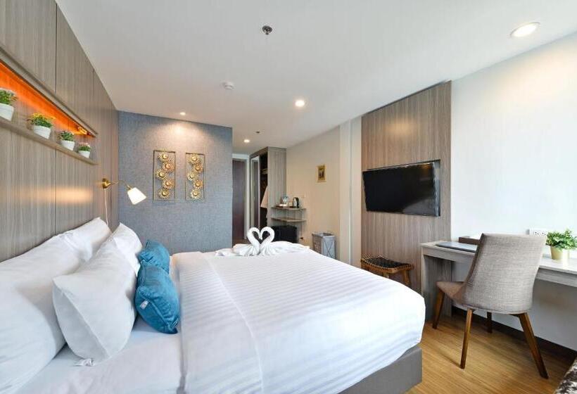 سوییت, Bedever Boutique Bangkok Hotel   Bts Phra Khanong