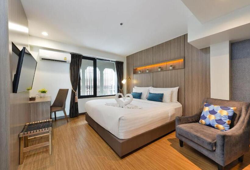 سوییت, Bedever Boutique Bangkok Hotel   Bts Phra Khanong