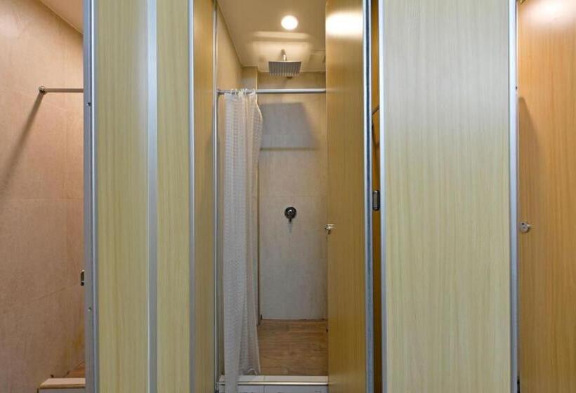 استودیوی استاندارد, Bedever Boutique Bangkok Hotel   Bts Phra Khanong