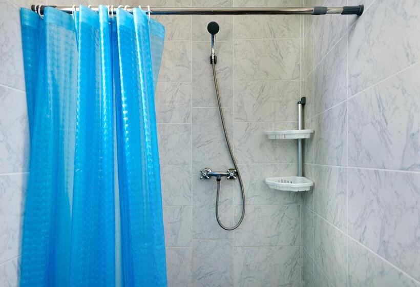 اتاق استاندارد سه نفره, ля вады