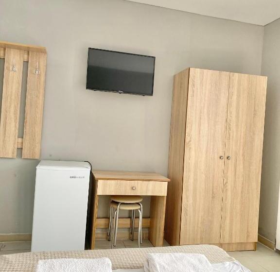 اتاق استاندارد سه نفره, ля вады